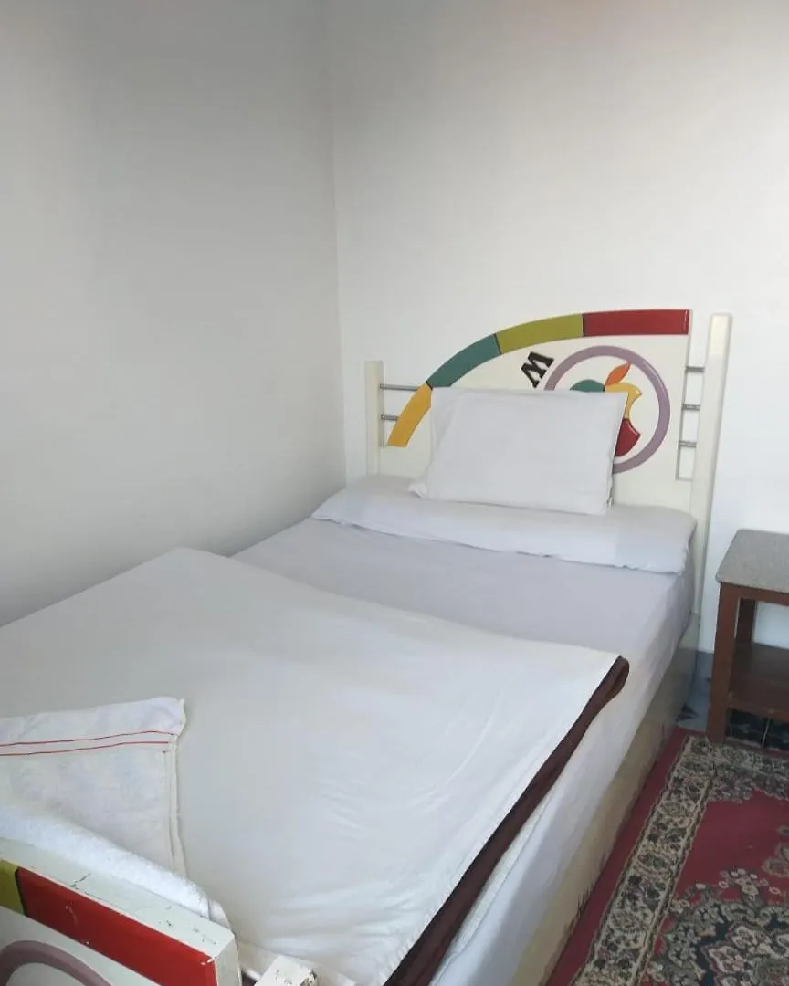 One Love Guesthouse & Restaurant Luxor