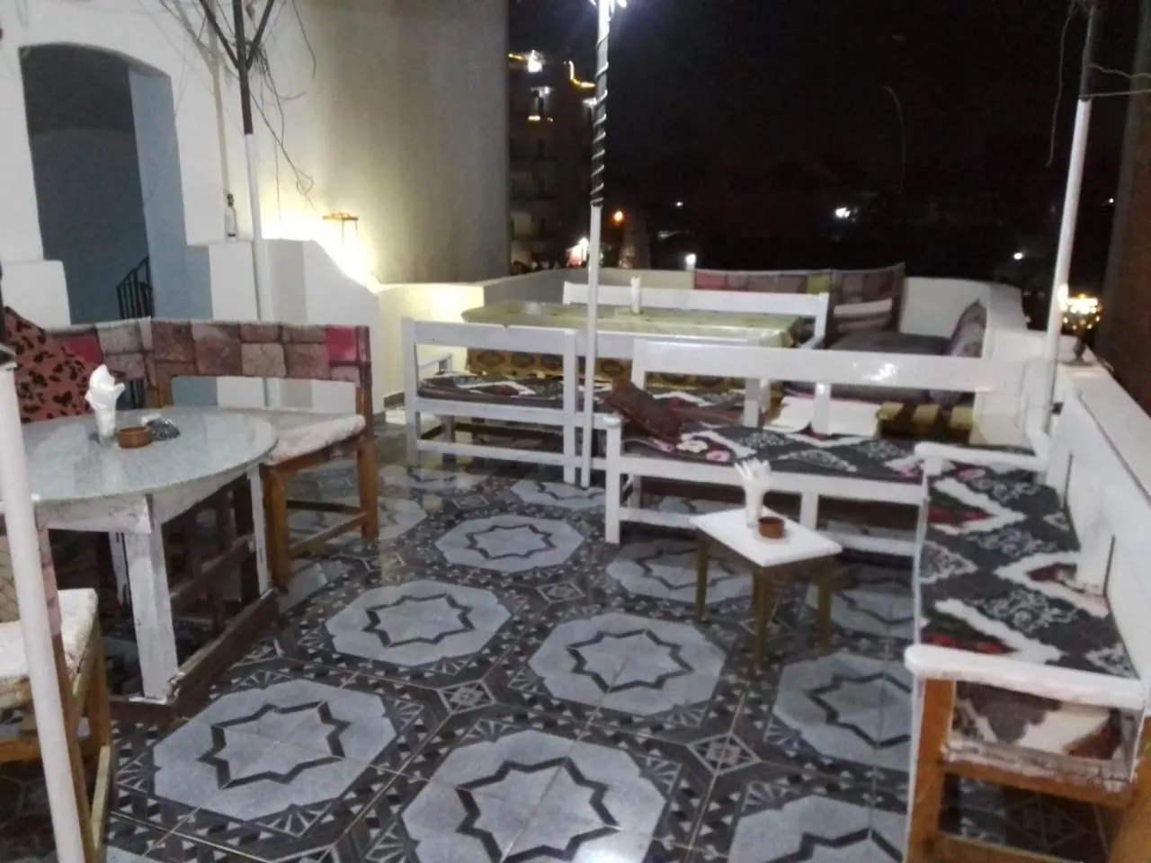 One Love Guesthouse & Restaurant Luxor