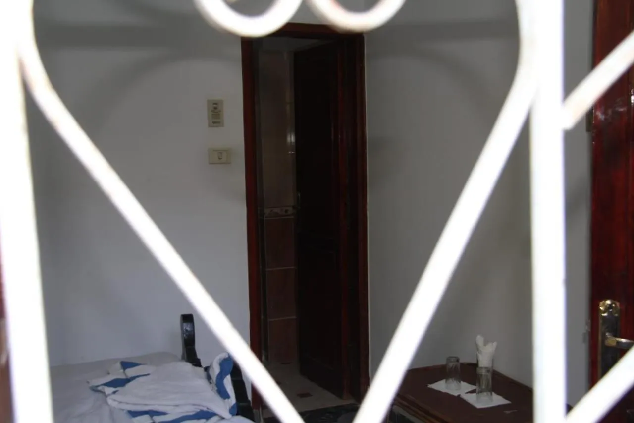 One Love Guesthouse & Restaurant Luxor Guest house